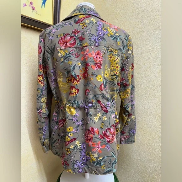 Floral Safari Jacket - Picture 8 of 15